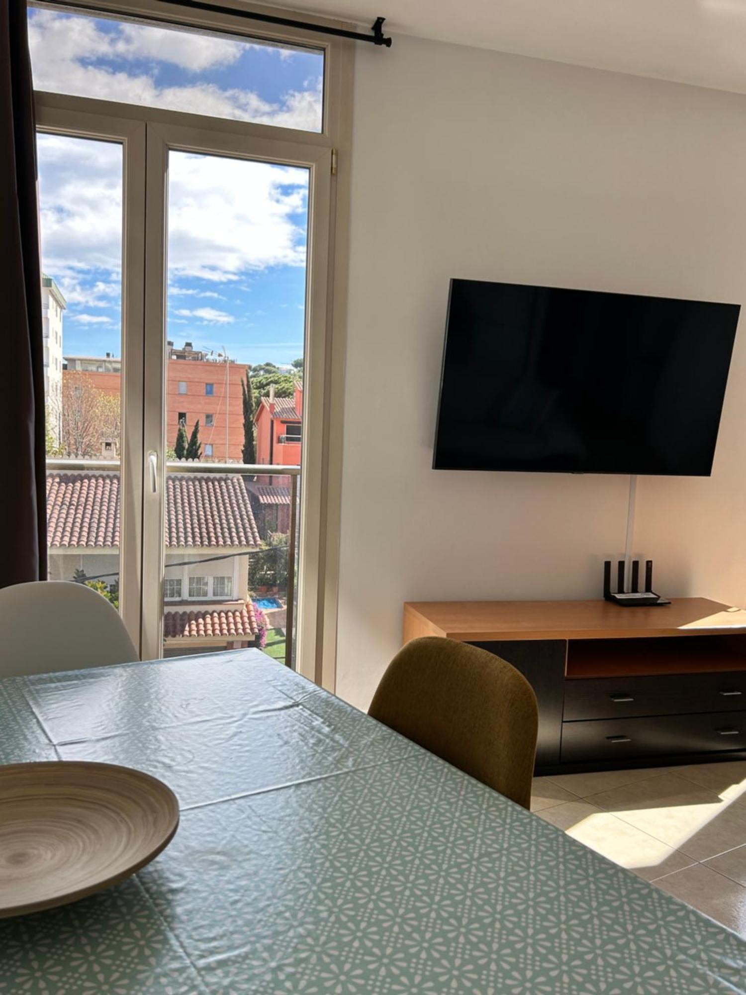 Apartaments Superiors Mtb Only Couples Lloret de Mar Dış mekan fotoğraf