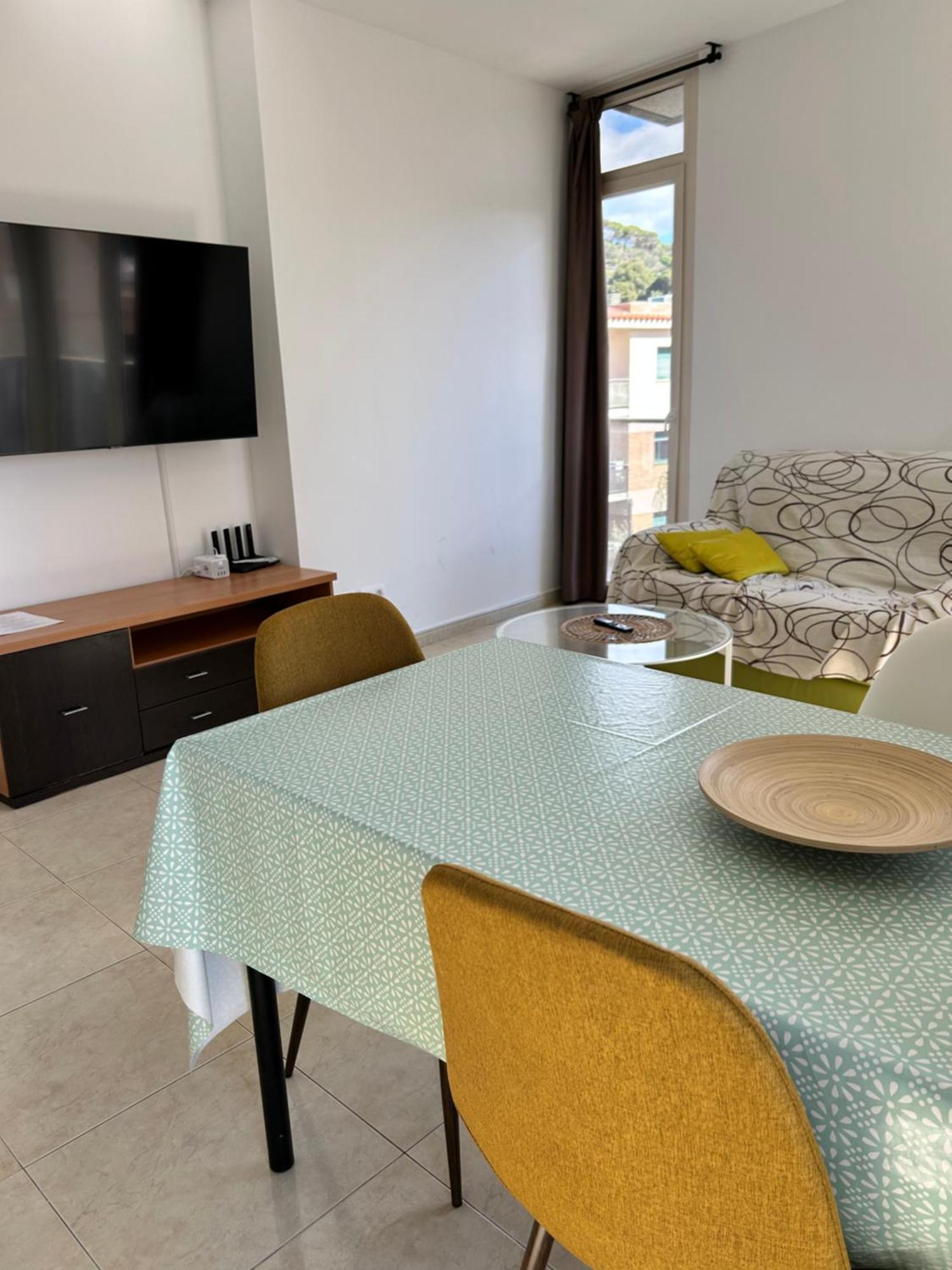 Apartaments Superiors Mtb Only Couples Lloret de Mar Dış mekan fotoğraf